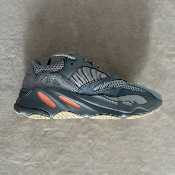 Adidas Yeezy Boost 700 Inertia - Picture 8 of 14